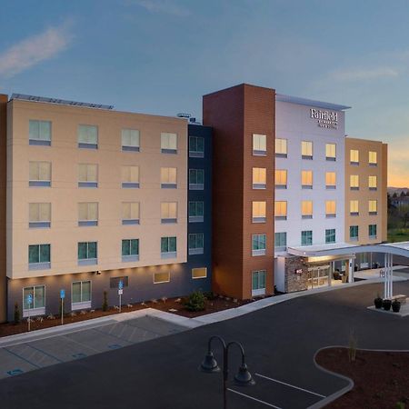Fairfield Inn & Suites By Marriott Santa Rosa רונרט פארק מראה חיצוני תמונה