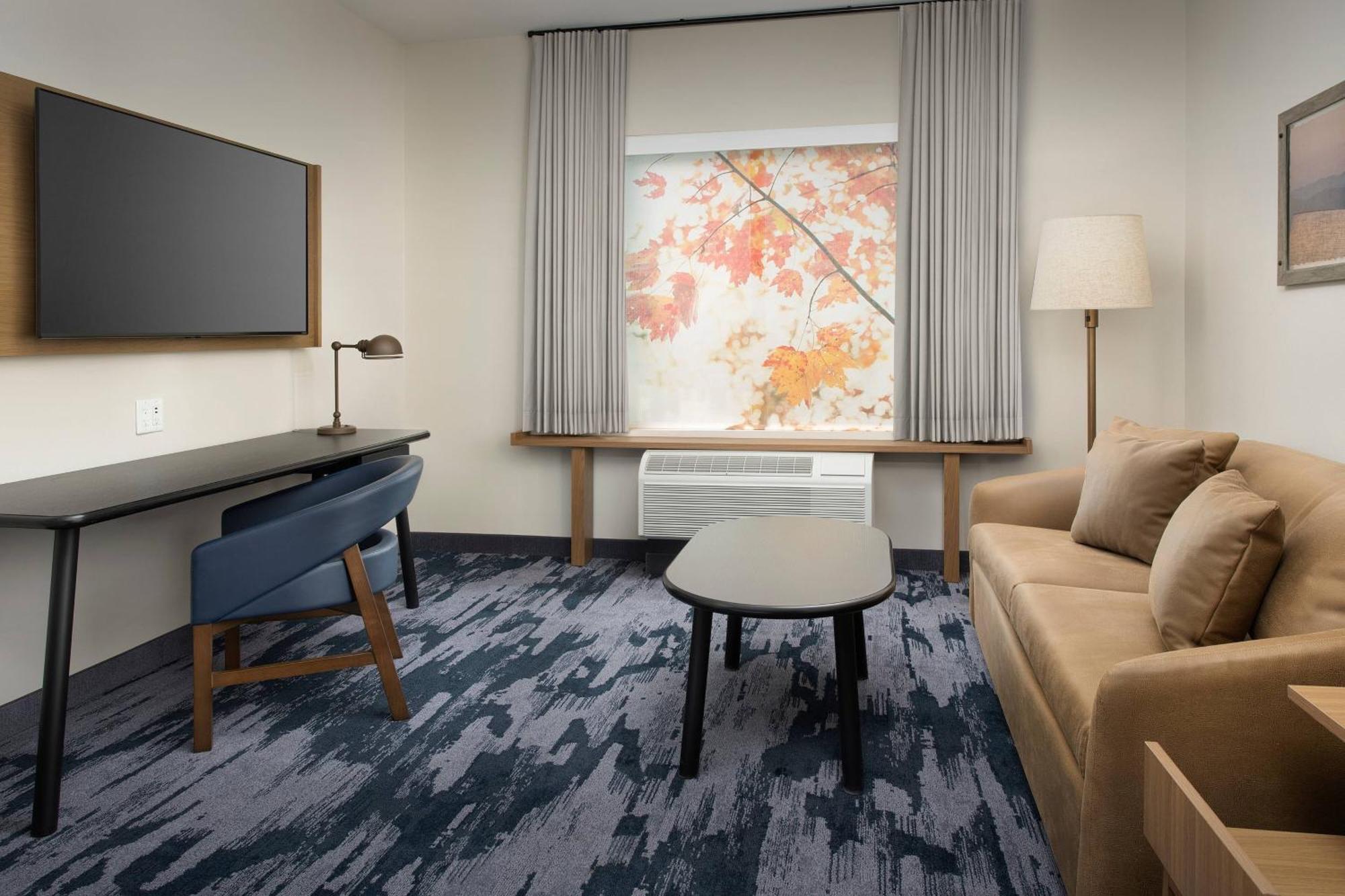 Fairfield Inn & Suites By Marriott Santa Rosa רונרט פארק מראה חיצוני תמונה