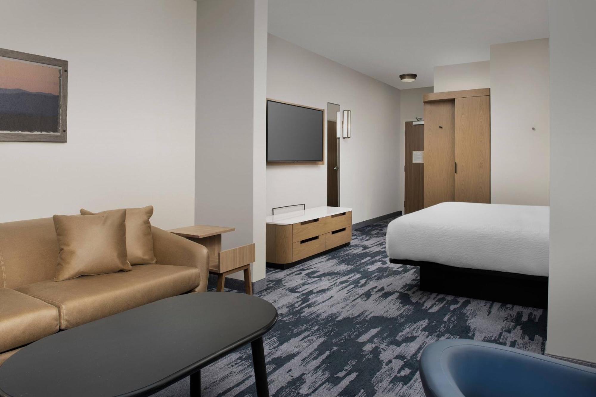 Fairfield Inn & Suites By Marriott Santa Rosa רונרט פארק מראה חיצוני תמונה