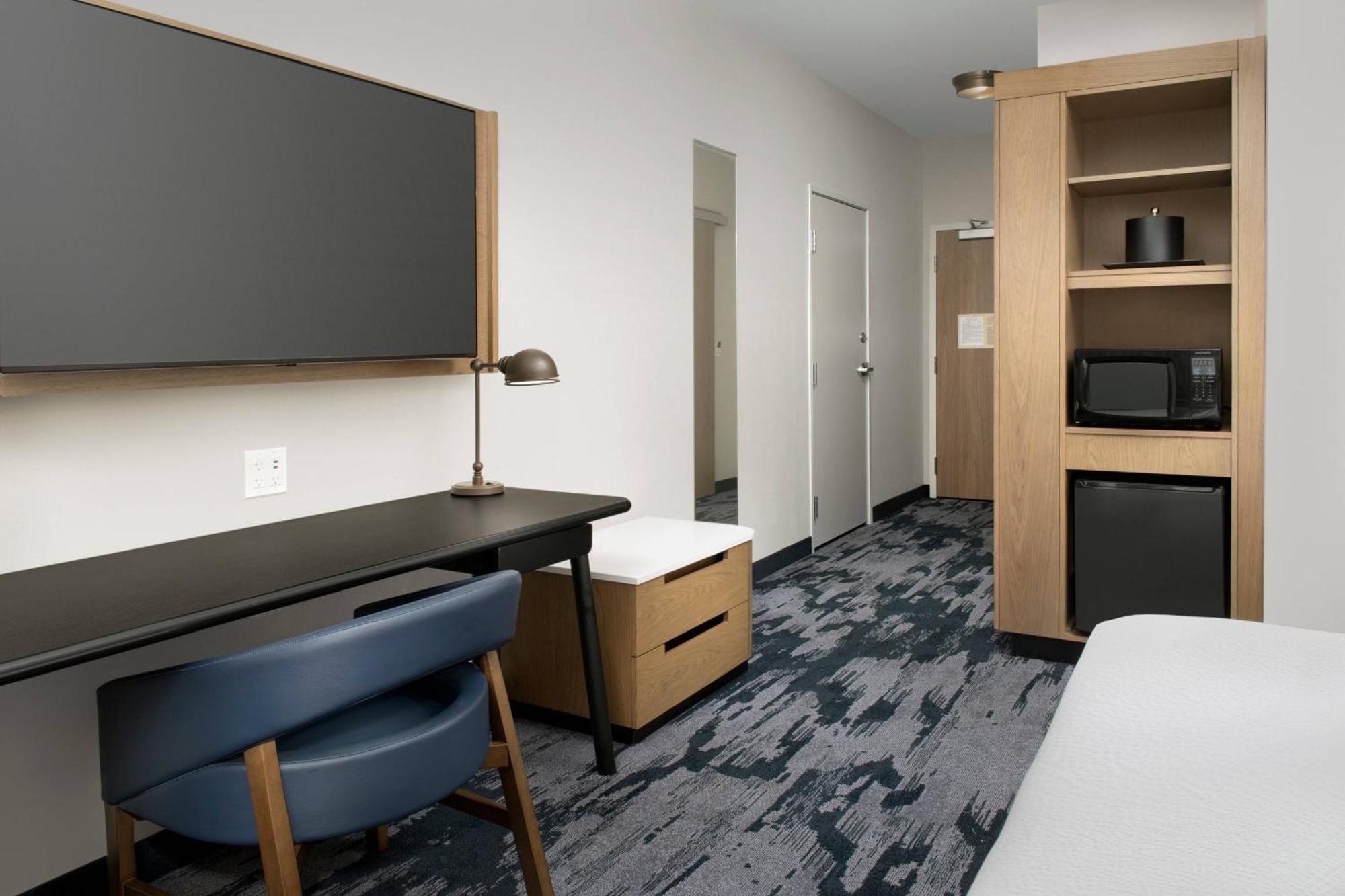 Fairfield Inn & Suites By Marriott Santa Rosa רונרט פארק מראה חיצוני תמונה